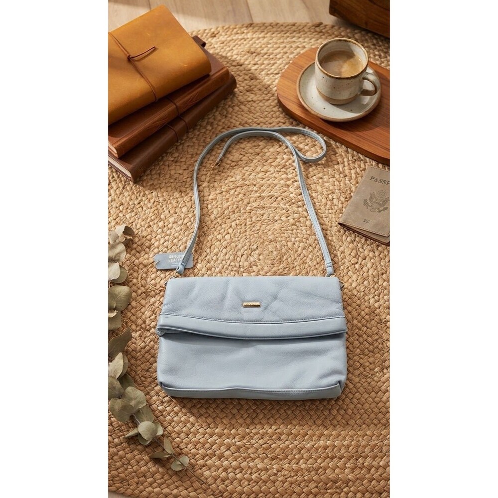 Vtg Via Piaggi Pastel Baby Blue Genuine Leather Crossbody Bag Flap Clutch 90s